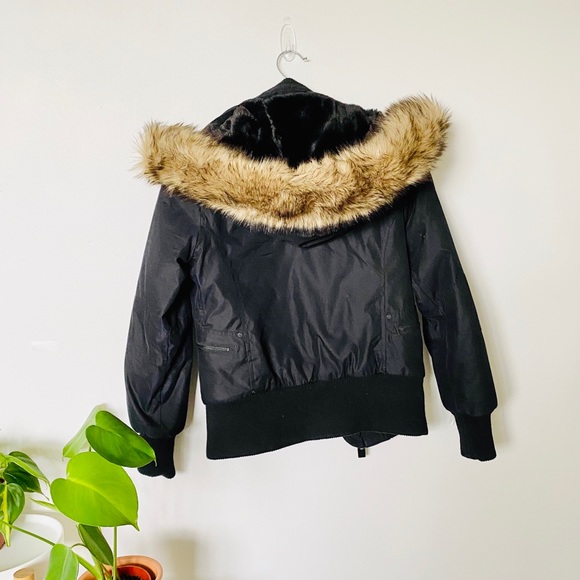 TNA Aritzia Bomber Jacket - Picture 2 of 4